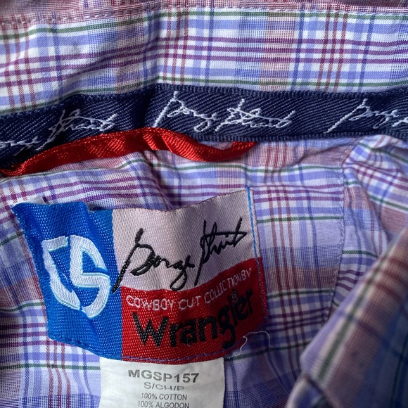 Three Men’s Button Up Shirts - Picture 4 of 4